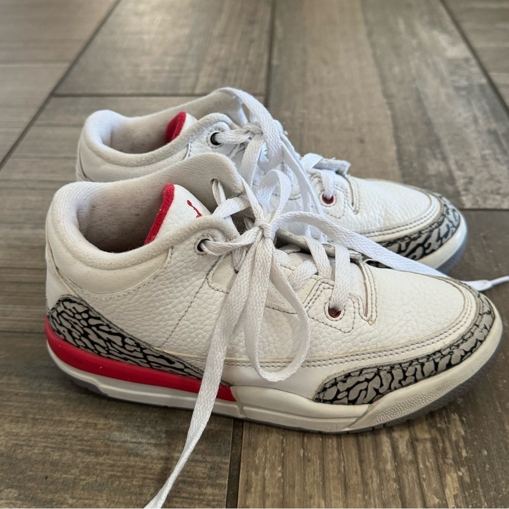 Air Jordan 3 Retro PS 'Cardinal Red' size 1.5Y - Picture 5 of 10